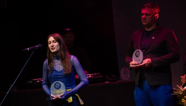 Аудіокнигою року в Чехії стало представлення телефонних розмов українців під час війни