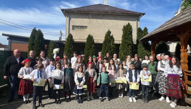 У Румунії відбувся конкурс української поезії серед молоді