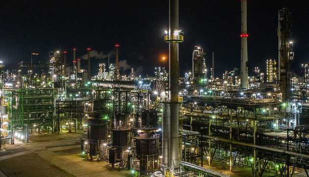 Казахстанська нафта може піти на німецький НПЗ через Гданськ замість «Дружби» - ЗМІ