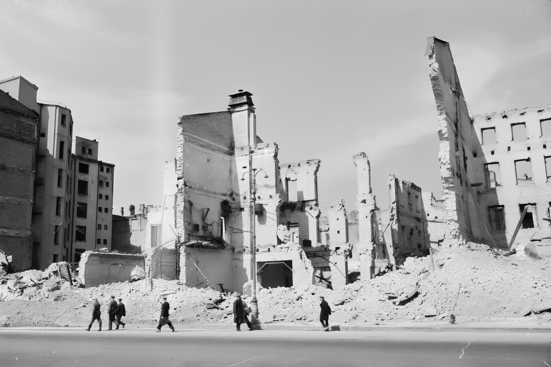 Руїни Хрещатика. 1942 рік. Фото: Wikipedia.