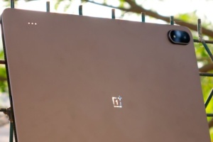 OnePlus представила новий планшет