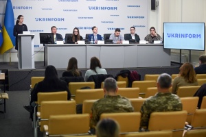 Прибираючи дірки у санкціях: як послабити ВПК, енергетику і тіньовий флот РФ