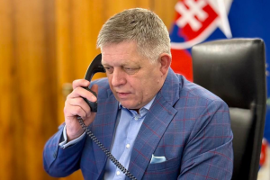 Мирна угода у війні з РФ неможлива без згоди української сторони - Фіцо