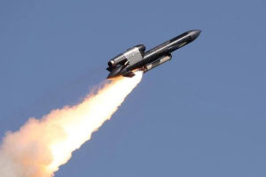 Selenskyj zeigt Starts von Flamingo-Raketen auf Objekte des Militärindustriekomplexes in Tscheboksary