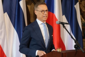 ストゥブ・フィンランド大統領、カナダも含めたＥＵの４０か国への拡大構想に言及