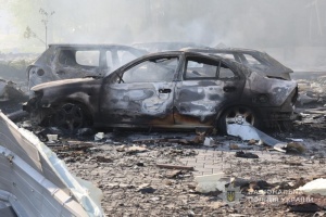 Russen greifen Saporischschja mit Gleitbomben und Drohnen an – Zahl der Toten steigt auf 12