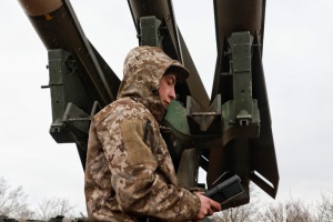 ロシア軍、ミサイル９０弾と無人機６００機でウクライナを攻撃