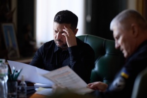 Зеленський: На парад у Москву стягують ППО - це відкриває шлях для наших далекобійних санкцій