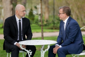 Шмигаль у Гельсінкі обговорив із прем’єром Фінляндії передачу обладнання для енергетики України