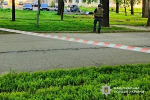 У Дніпрі вибухнула припаркована автівка, постраждали двоє чоловіків