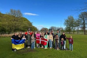 У данському Сківе висадили дерева на знак вдячності від української громади
