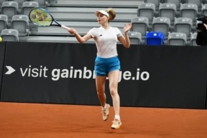 Катаріна Завацька - у чвертьфіналі змагань ITF у Франції
