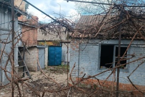 Росіяни за добу 18 разів обстріляли населені пункти Донеччини, є поранені
