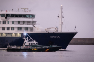 Brote de hantavirus en el MV Hondius: Cuatro tripulantes ucranianos permanecerán a bordo del crucero