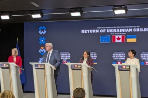 Європа могла б відігравати доповнювальну, а не альтернативну США роль у мирних зусиллях - Сибіга