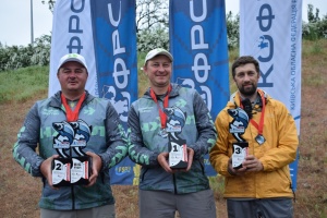 «Спіймав-відпусти»: як на Русанівському каналі проводили чемпіонат області з лову риби