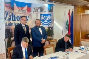 Білозерська громада Херсонщини підписала меморандум із муніципалітетом угорського Захоня