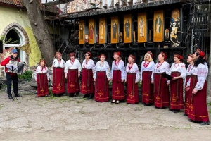 В Естонії громада відзначила День матері благодійним збором на потреби жінок-військових