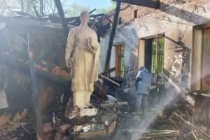 Війська РФ поцілили дроном по раніше зруйнованому музею Сковороди на Харківщині