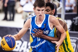 Український баскетболіст Владислав Семерич укоав контракт з командою NCAA