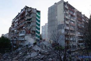 У Києві тривога була понад 8 годин: внаслідок удару РФ один загиблий, кількість постраждалих зросла до 32