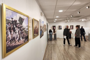 У Києві відкрили виставку до 250-річчя незалежності США