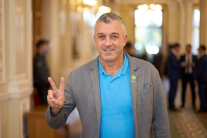 У Раді з'явилося міжфракційне об’єднання «Пошук Царства Божого і правди його» - очолив Мазурашу