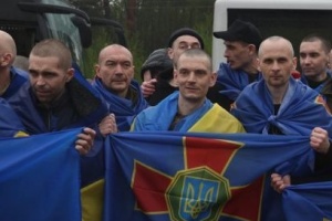 У Тростянець повернувся оборонець Маріуполя Олександр Кириченко