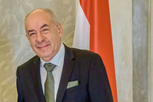 Президент Угорщини відхилив заклик Мадяра піти у відставку