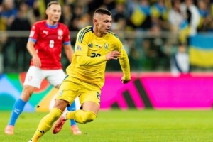 Вінгер футбольної збірної України Зубков відновився після травми