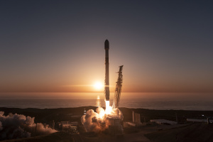 SpaceX провела новий запуск Starlink - у космосі вже близько 10500 супутників