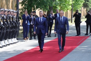 Мадяр зустрічається з Туском у Варшаві