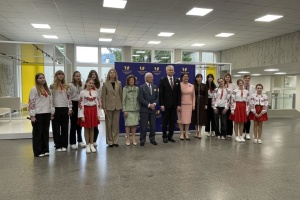 Король і Королева Швеції спільно з президентом Литви відвідали Український центр у Вільнюсі