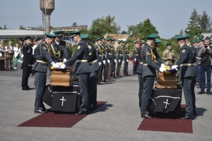 Пане полковнику Мельник, вітаємо в Україні!