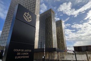 Євросоюз може заморожувати російські активи, які належать трастам - рішення суду