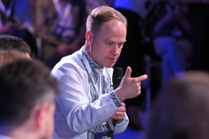 Юрчишин: У постінформаційну добу контроль над інформацією з боку влади неможливий