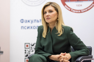 Russian propaganda invents 'secret escape' of Zelenska with millions of euros in cash
