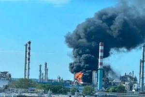 В Угорщині стався вибух на НПЗ - загинула людина, є поранені