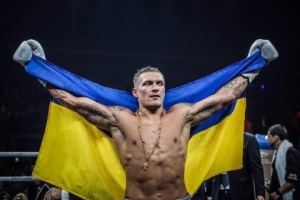 Усик та Верховен пройшли технічну процедуру зважування перед боєм у Гізі