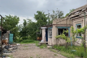 З-під щоденних обстрілів поліція вивезла родину з трьома дітьми | Евакуація Запоріжжя