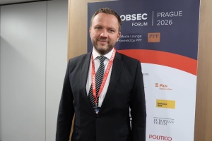 Україна має продовжувати удари по об'єктах військової машини Росії в її тилу - глава МЗС Естонії
