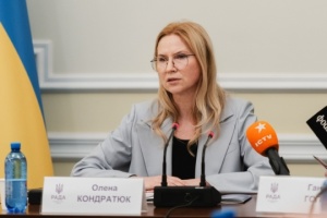 La Russie détient environ 7 000 militaires ukrainiens en captivité, 95 % d'entre eux sont soumis à la torture