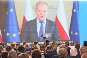 Polska będzie wspierać Ukrainę niezależnie od wewnętrznych sporów politycznych – Tusk

