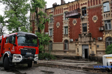 Russian drone attack in Odesa leaves damaged residential buildings, kindergarten and lyceum