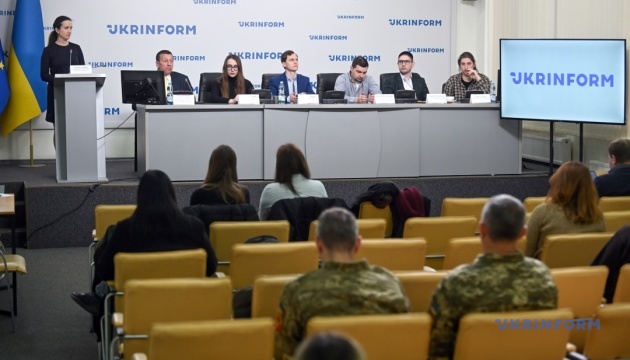 Прибираючи дірки у санкціях: як послабити ВПК, енергетику і тіньовий флот РФ