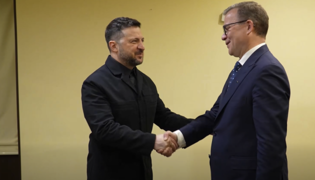 Zelensky discusses strengthening air defense with Finnish PM