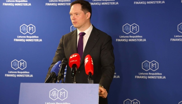 В економіці РФ з’являються тріщини, санкції слід посилити - міністр фінансів Литви