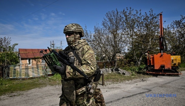 Кілька годин на життя між обстрілами