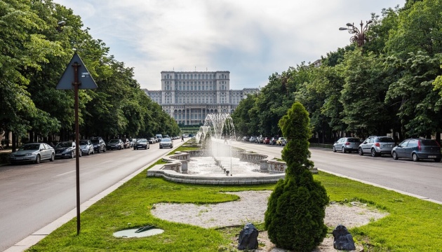 Парламент Румунії відправив у відставку проєвропейський уряд