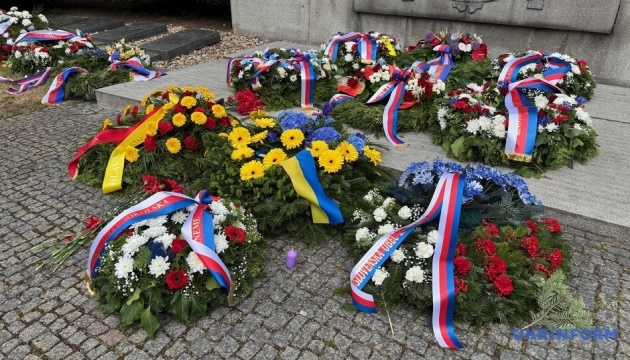 У Празі за ініціативи Посольства України вшанували пам'ять борців з нацизмом